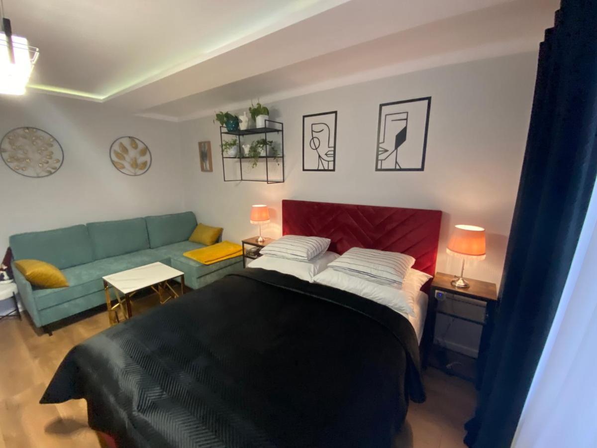 Apartament ,, Sen I Kawa" - Komfortowy Nocleg W Sercu Aglomeracji Bytom Kültér fotó